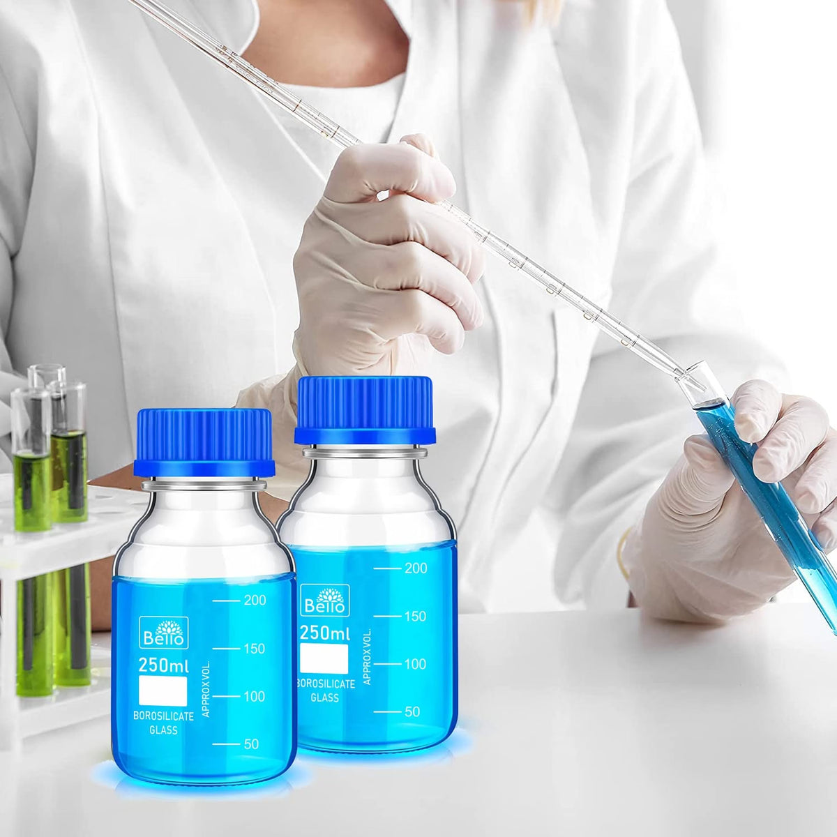 Bello Borosilicate Glass 3.3 Measuring Reagent Bottle 500ml With blue Screw Cap lab, Pack of 4 for laboratory and professional use